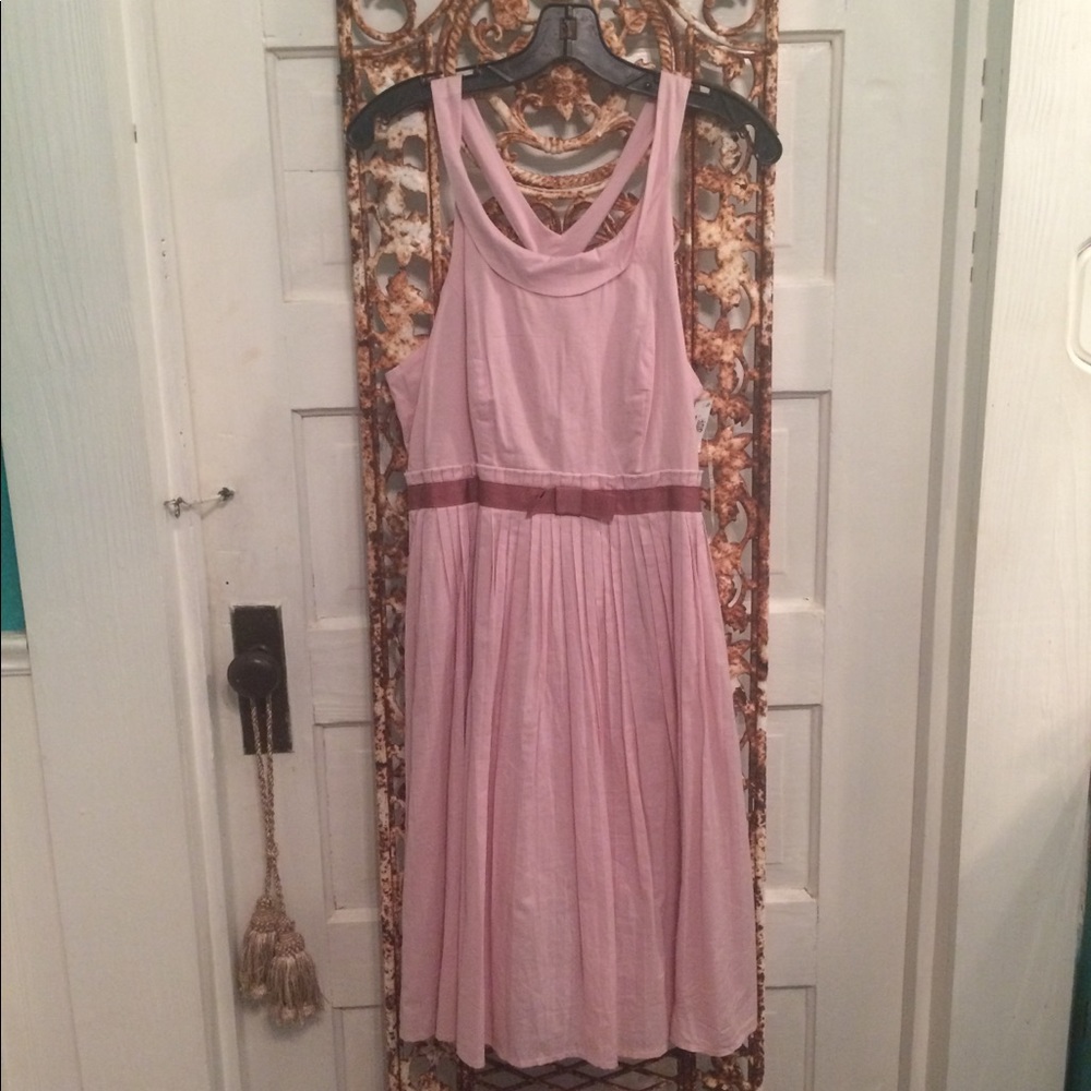 Pink/purple dress with collar and bow. NWT. large